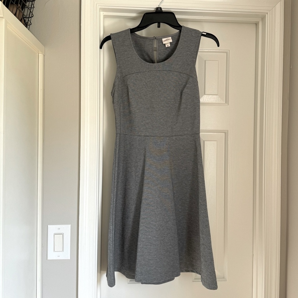 Stretchy flared dress